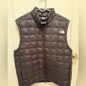 Never Worn The North Face Black Quilted Vest
